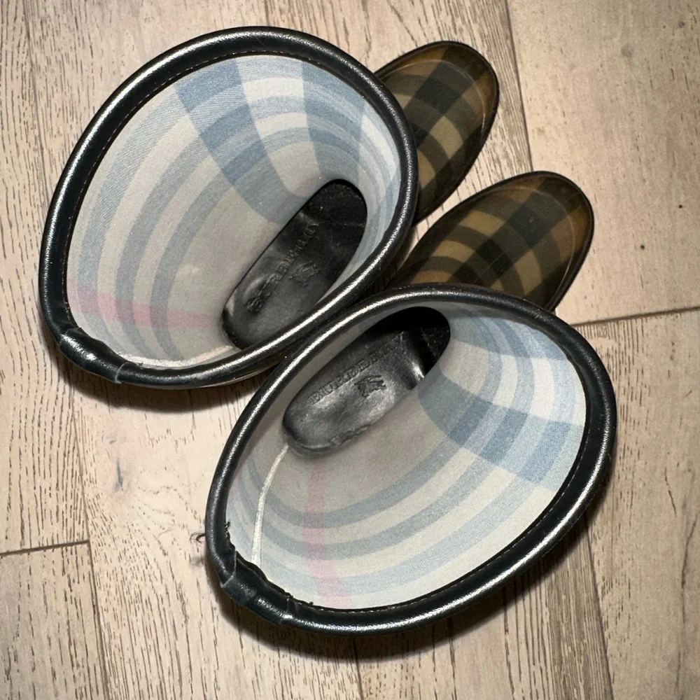 BURBERRY MID CALF CLASSIC NOVA CHECK PLAID RUBBER RAINBOOTS SIZE 36 / 6 - Picture 5 of 12